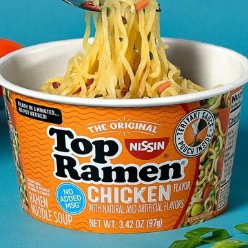 Nissin Top Ramen Chicken Noodle Soup Bowl, 3.42 oz