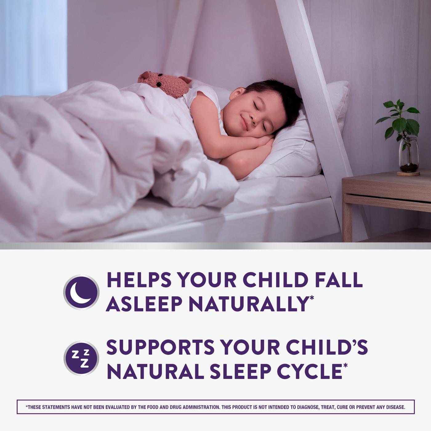 Vicks PURE Zzzs Kids Melatonin Sleep Aid Gummies with Chamomile & Lavender, Berry Flavor; image 6 of 6