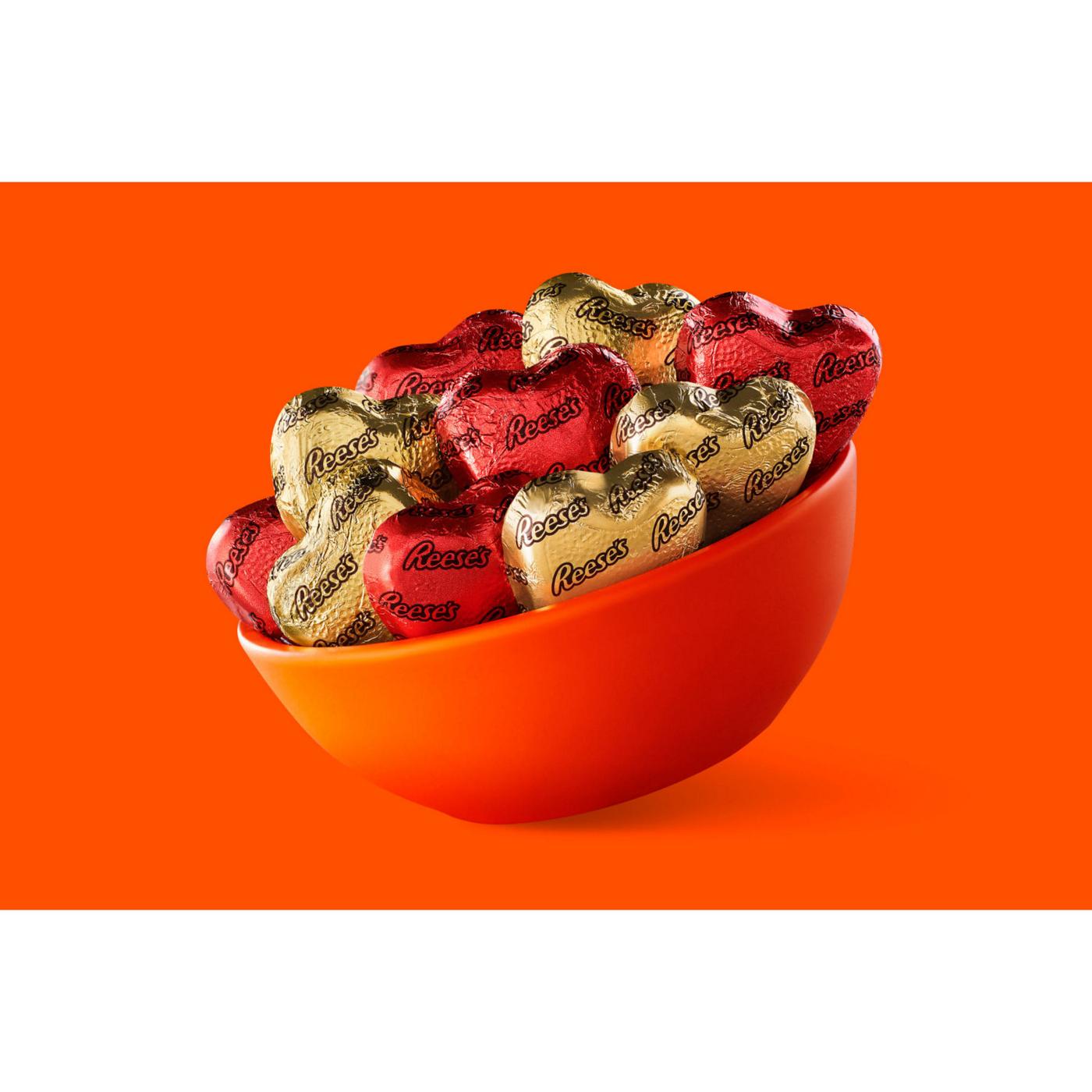 Reese's Peanut Butter Hearts Valentine's Candy Gift Box; image 2 of 7