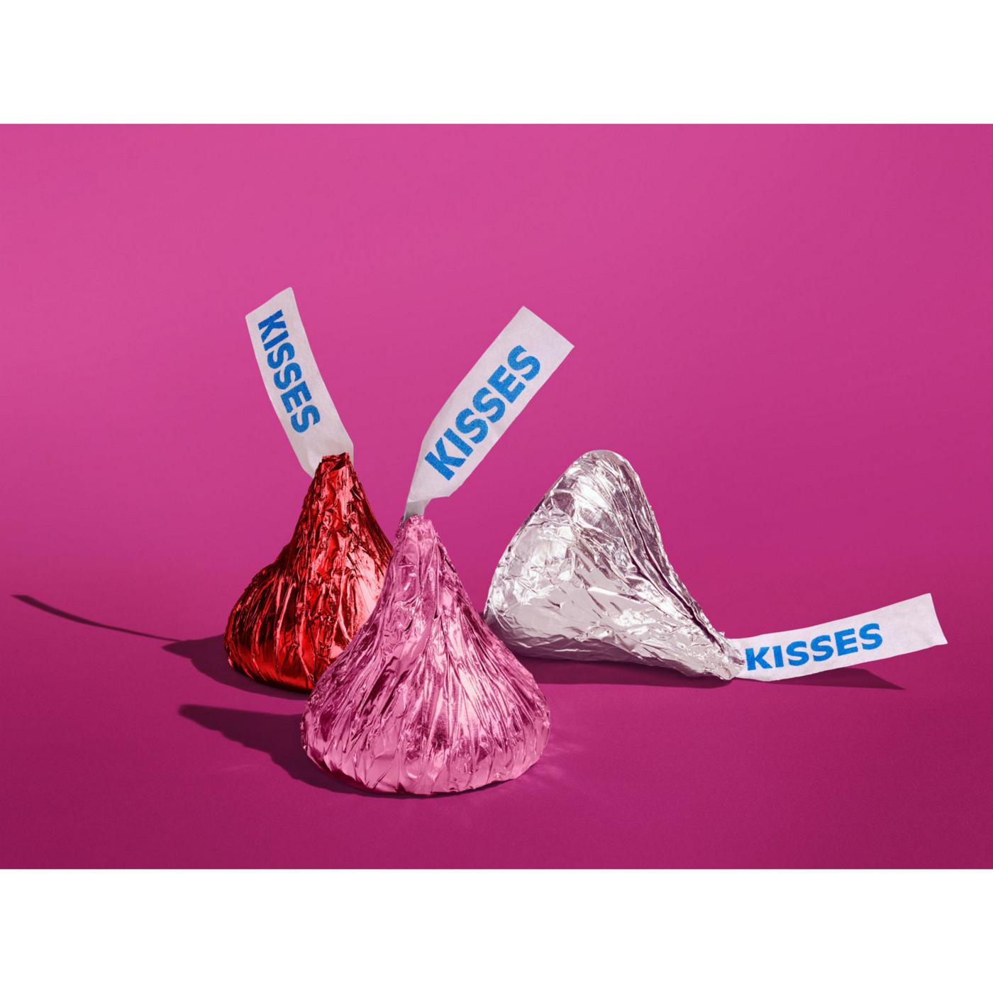 Hershey's Kisses Milk Chocolate Valentine's Candy Heart Gift Box; image 8 of 8