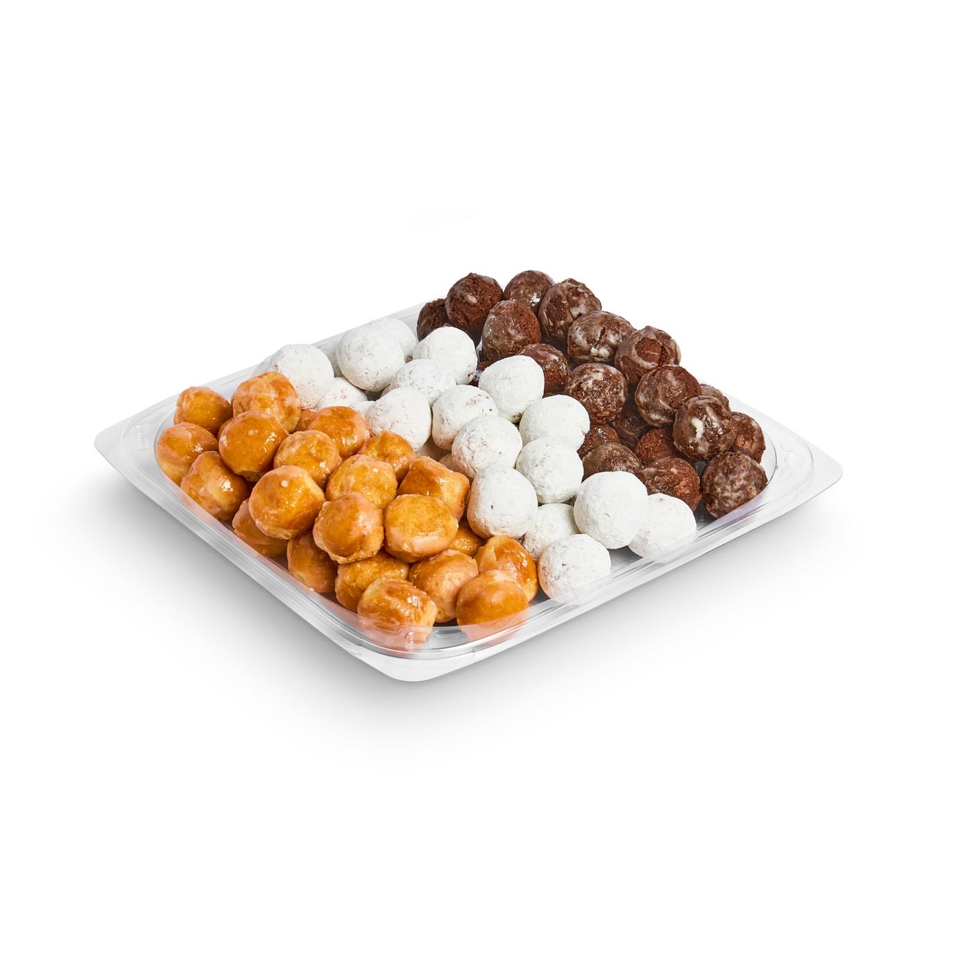 H-E-B Bakery Party Tray - Assorted Donut Holes; image 2 of 3