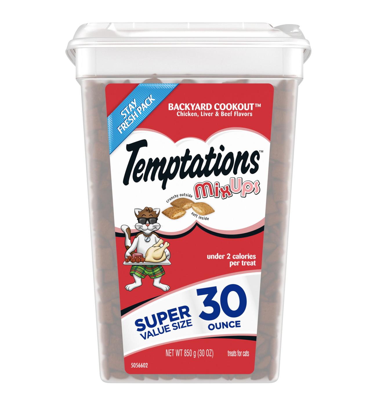 Temptations MixUps Crunchy and Soft Cat Treats Backyard Cookout Flavor; image 1 of 5