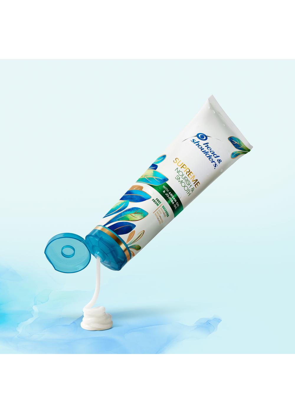 Head & Shoulders Supreme Nourish & Smooth Conditioner; image 3 of 9