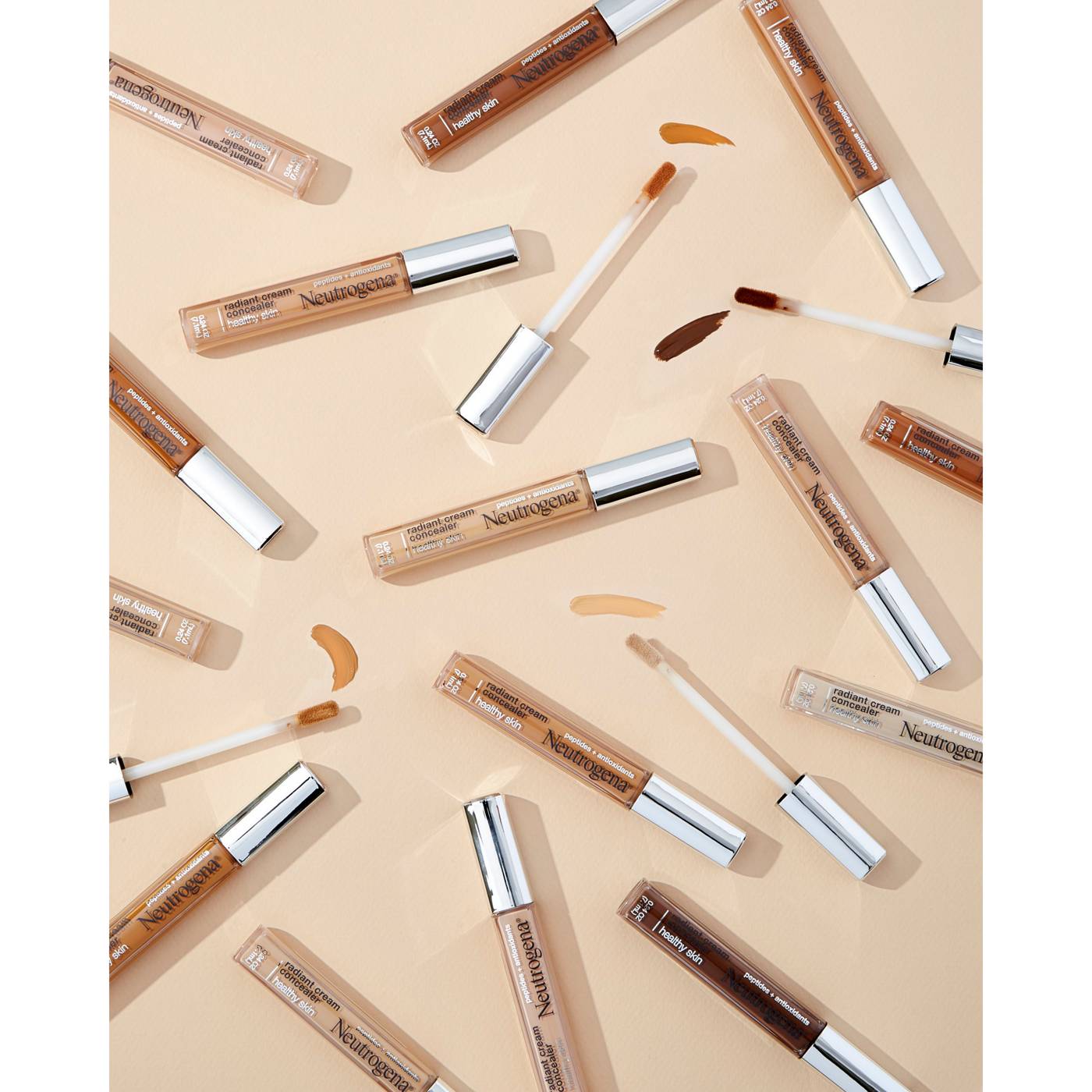 Neutrogena Cosmetic Radiant Cream Concealer Chai; image 2 of 6