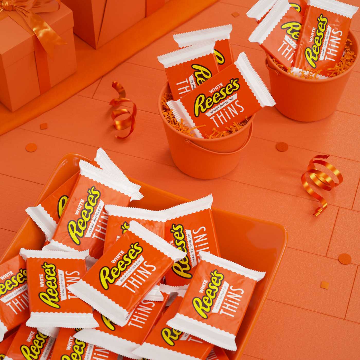 Reese's Thins White Creme Peanut Butter Cups Candy - Share Pack; image 4 of 7