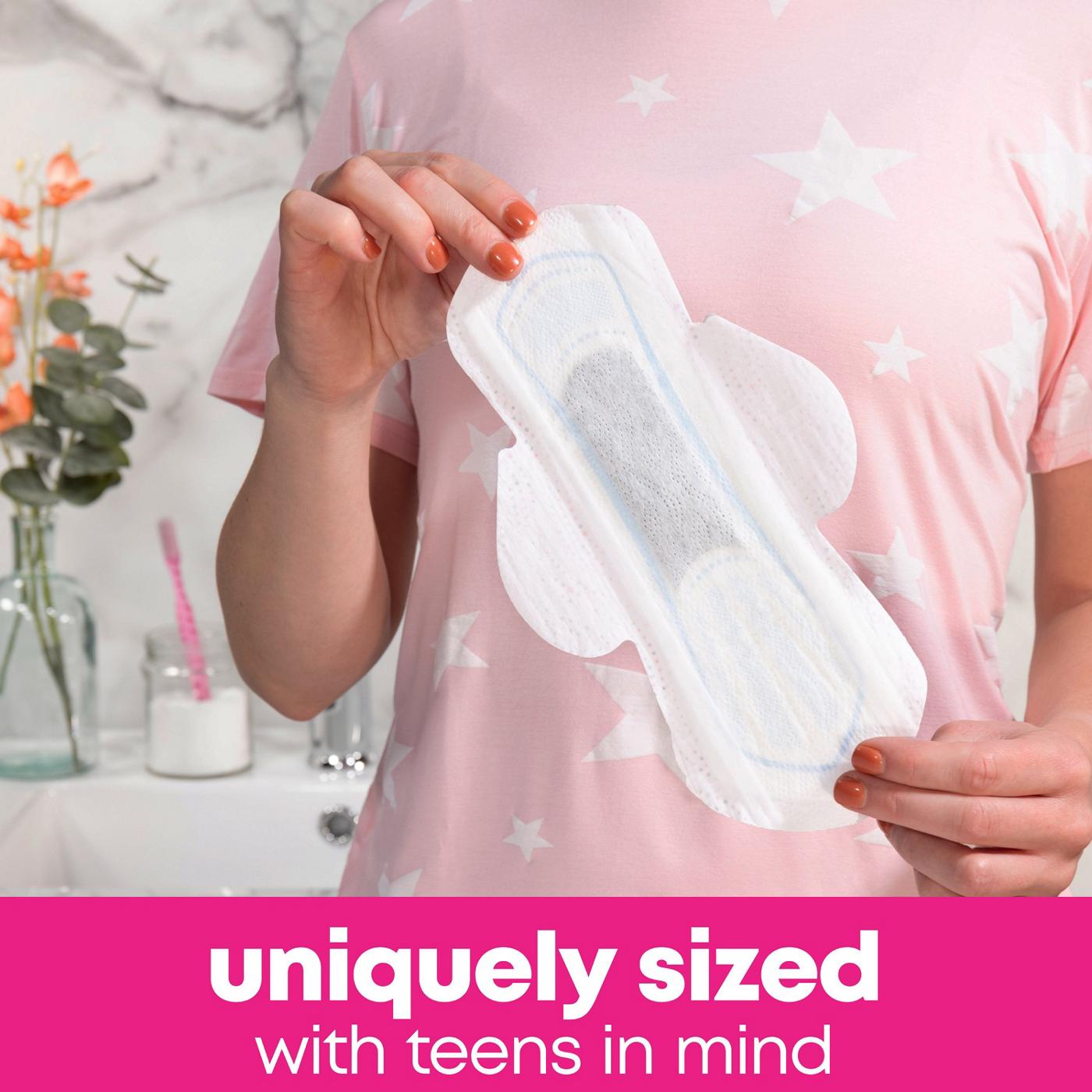 U by Kotex Balance - Sized for Teens Ultra Thin Overnight Pads with Wings; image 2 of 8