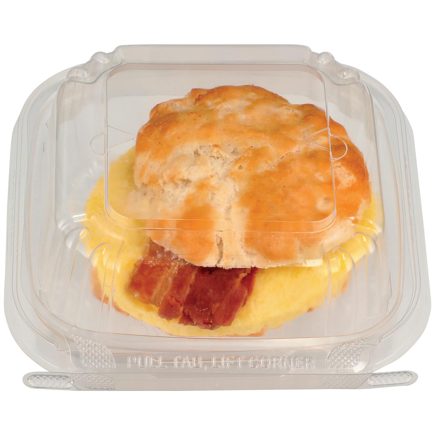 H-E-B Bakery Biscuit Breakfast Sandwich - Bacon & Egg; image 1 of 3