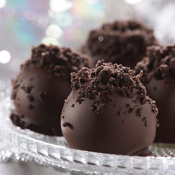 OREO Dark Chocolate Creme Chocolate Sandwich Cookies Family Size