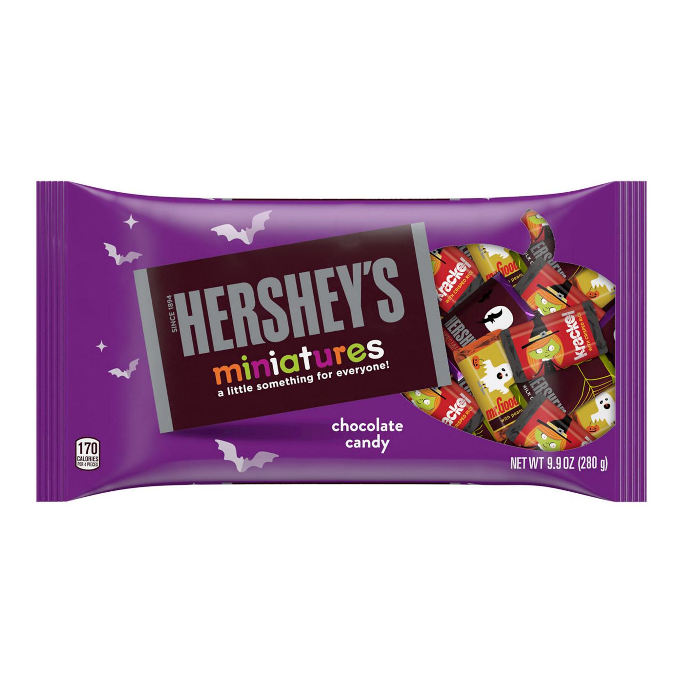 M&M's Dark Chocolate Bar with Minis, 4 Oz.