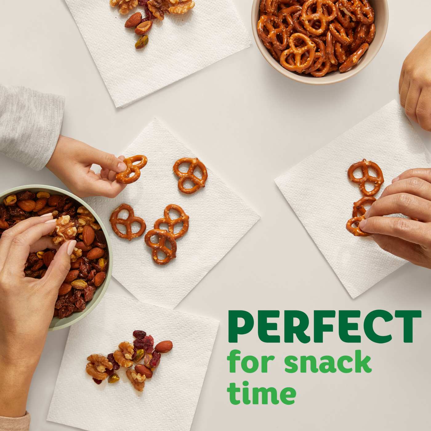 Bounty Paper Napkins - White; image 2 of 10