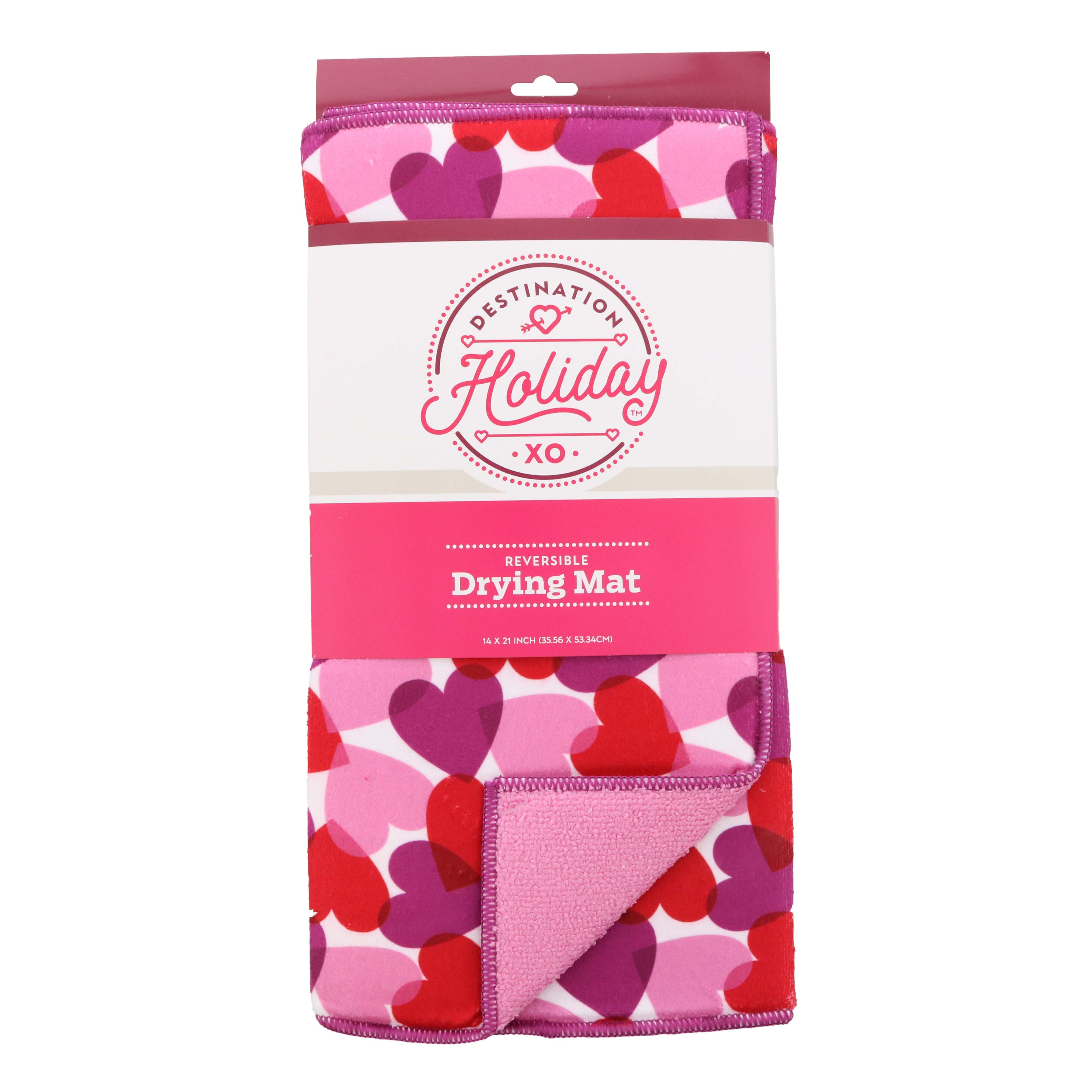 Destination Holiday Pink Hearts Reversible Valentine Drying Mat Shop