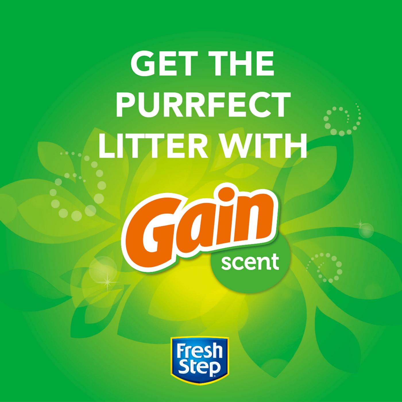 Fresh Step Febreze & Gain Scent Clumping Cat Litter; image 4 of 6
