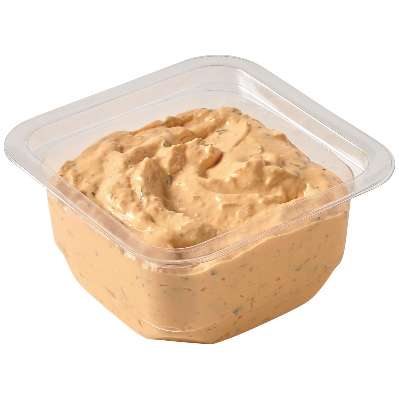 Meal Simple by H-E-B Sweet Onion Horseradish Dip; image 1 of 2