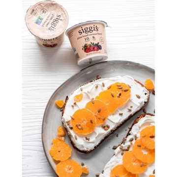 Siggi's Plant Based Mixed Berry Yogurt