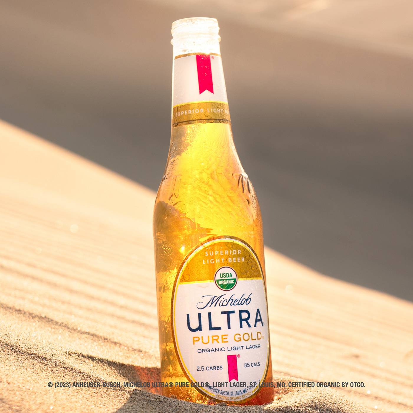 Michelob ULTRA Pure Gold Light Lager Organic Beer 18 pk Bottles - Shop ...