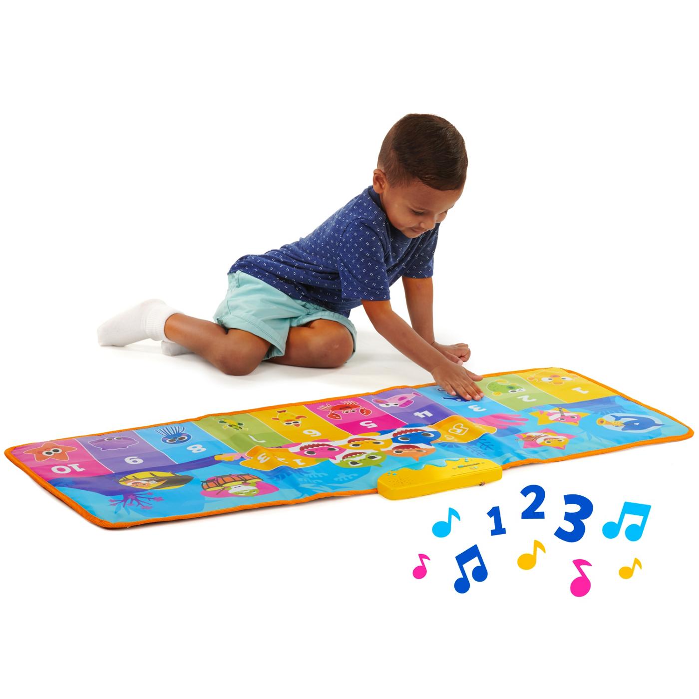 PinkFong Baby Shark Step & Sing Dance Mat; image 6 of 7