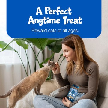 Blue Buffalo Bursts Crunchy & Creamy Cat Treats - PawLickin Chicken
