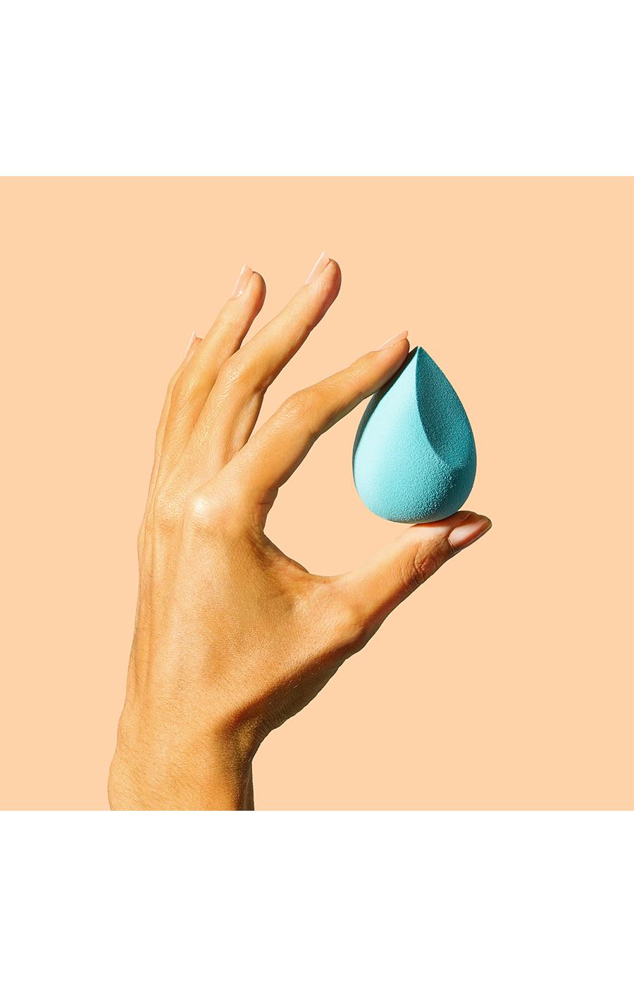 Diosa Angled Waterdrop Blending Makeup Sponge; image 6 of 6