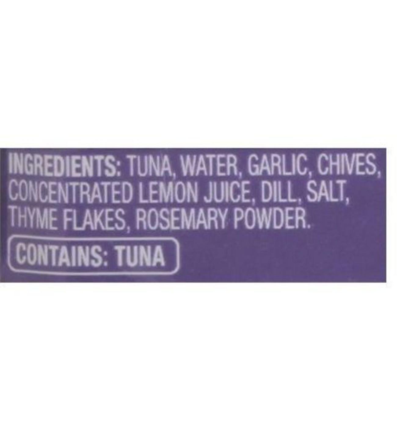 H-E-B Wild Caught Seasoned Chunk Light Tuna Pouch - Garlic & Herb; image 2 of 3
