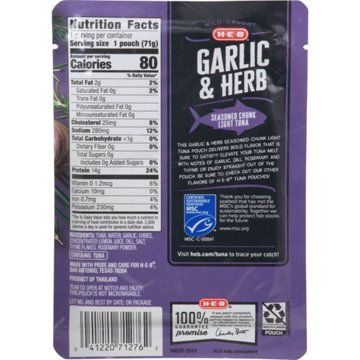 H-E-B Wild Caught Seasoned Chunk Light Tuna Pouch - Garlic & Herb, 2.5 oz