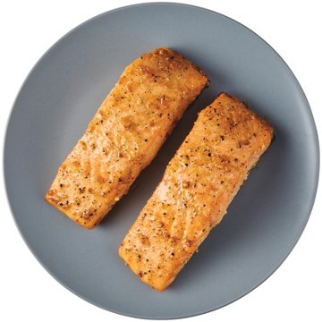 H-E-B Fish Market Fresh Marinated Atlantic Salmon on Cedar Plank - Orange Sauce