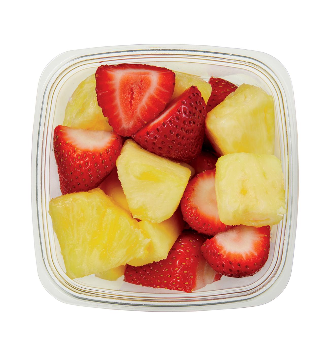 H-E-B Fresh Cut Pineapple & Strawberries - Small; image 1 of 2