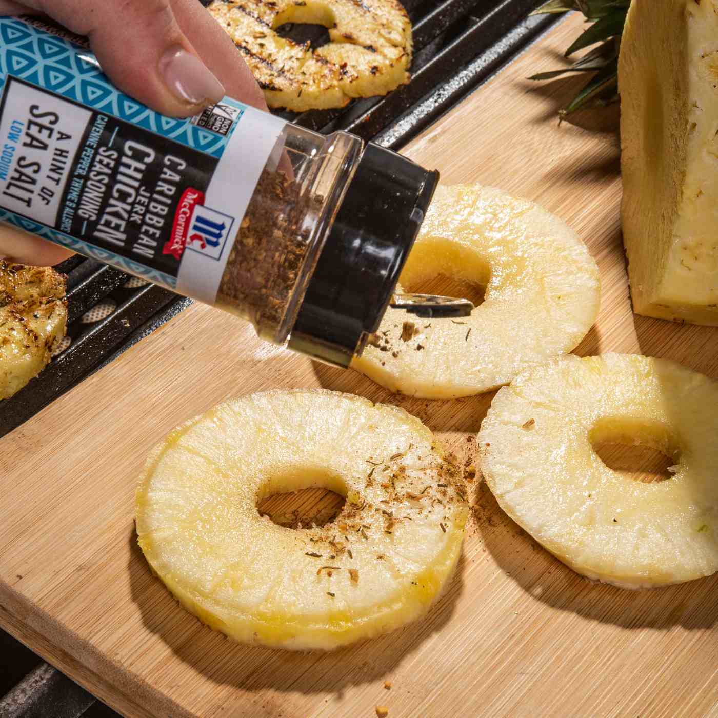 McCormick Hint of Salt Caribbean Jerk Chicken Seasoning Shop Spice mixes at HEB