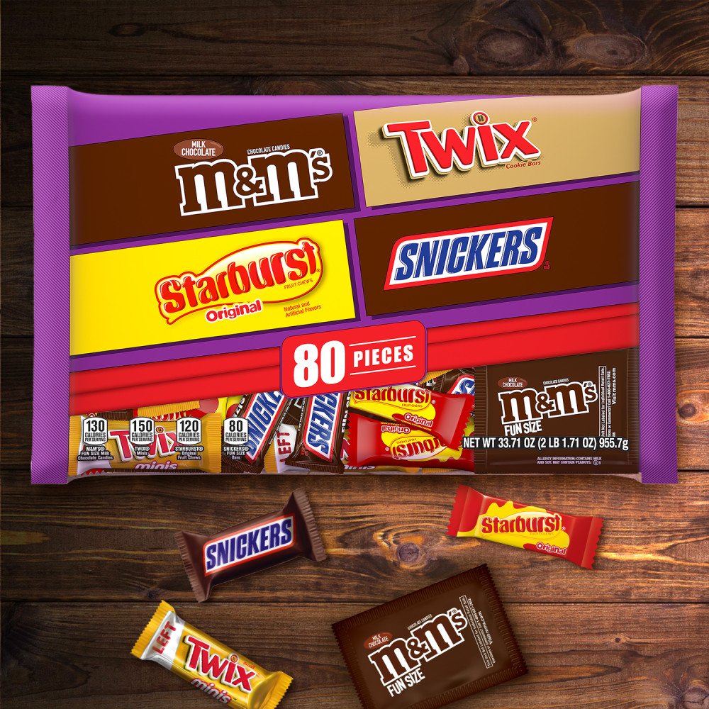 M&M'S, Snickers, Starburst & Twix Assorted Fun Size Halloween Candy ...