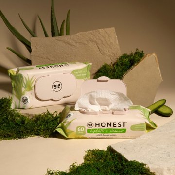 The Honest Company Hydrate & Cleanse Plant Based Wipes - Aloe & Cucumber