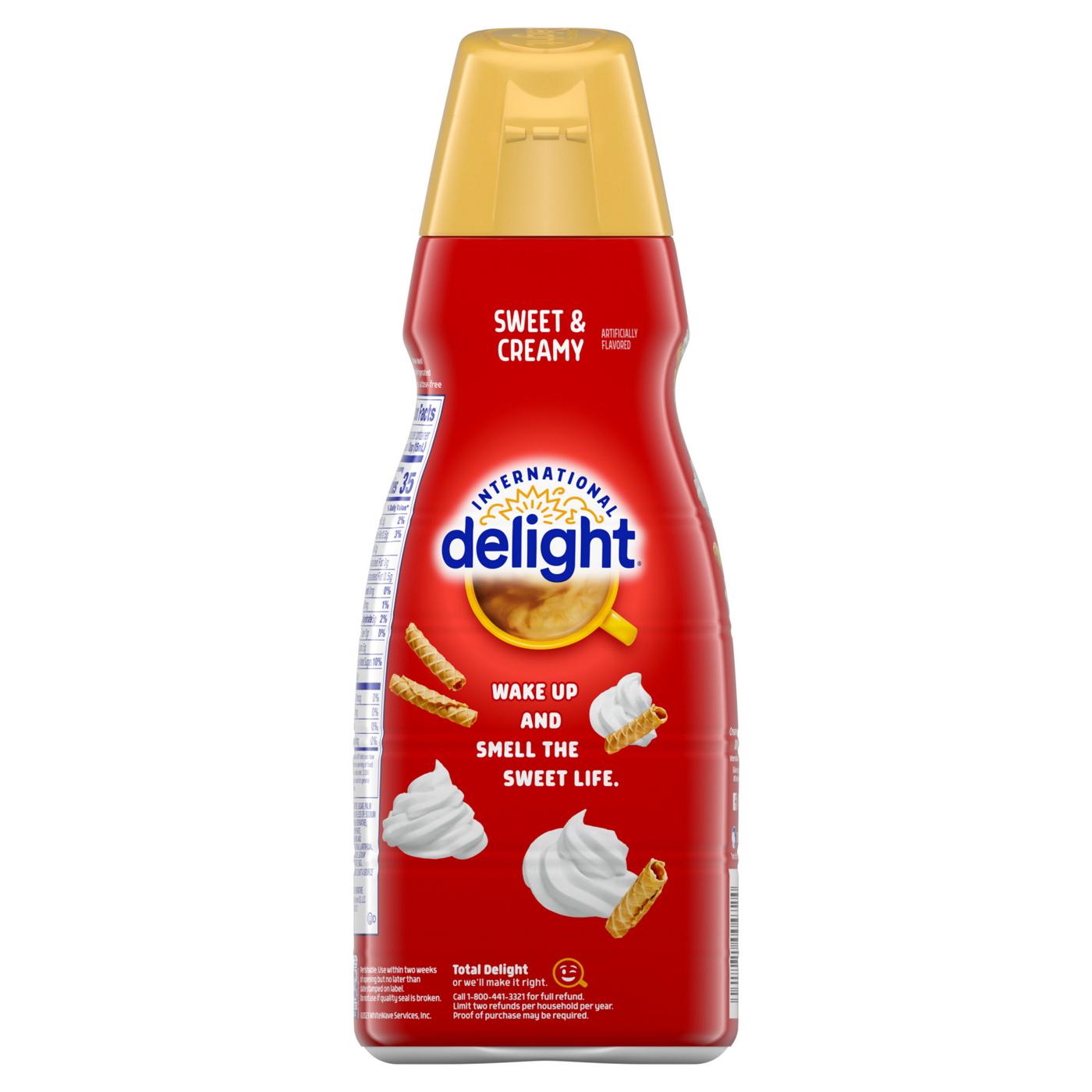 International Delight Liquid Coffee Creamer - Sweet & Creamy; image 2 of 7