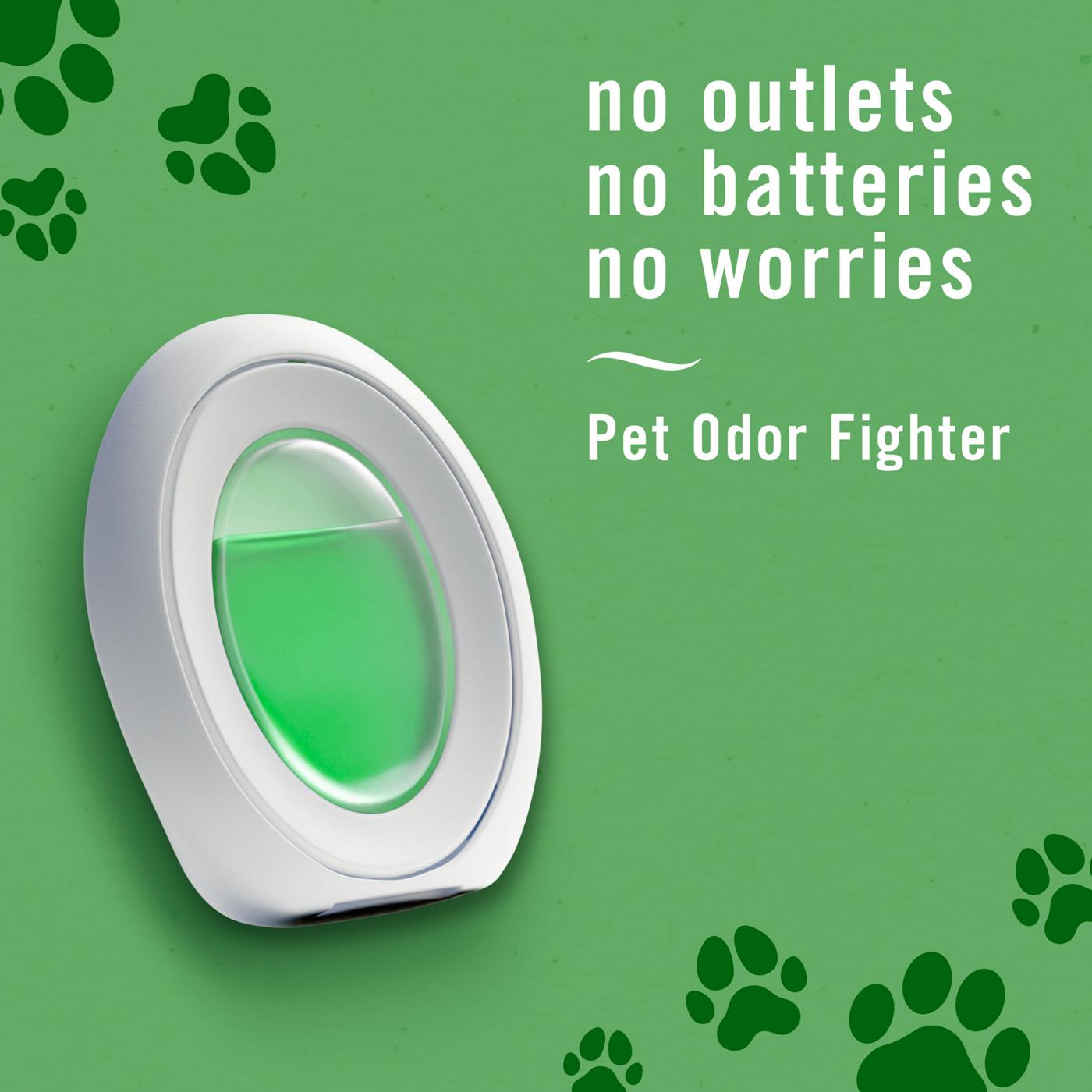 Febreze Bathroom Air Freshner - Pet Fresh Scent - Shop Air fresheners ...