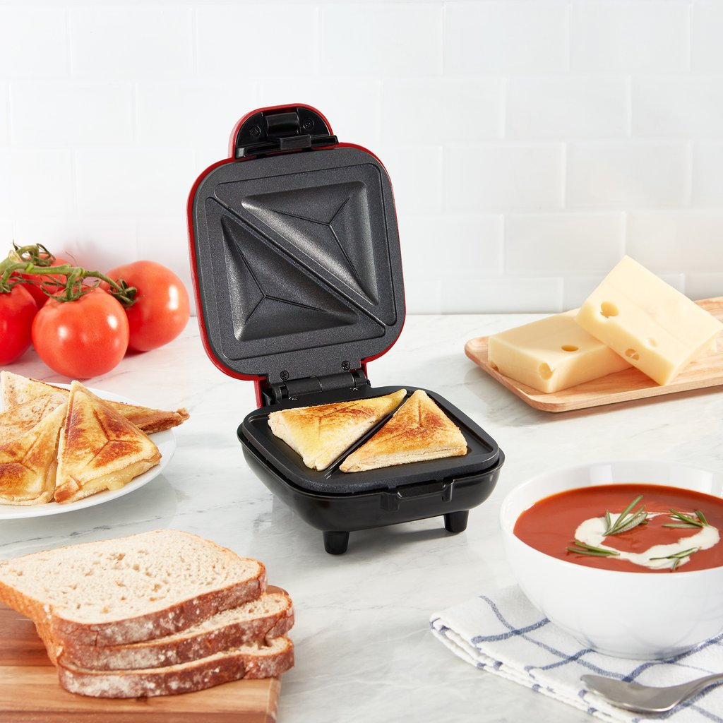 Dash Express Pocket Sandwich Maker - Red - Shop Griddles & Presses at H-E-B