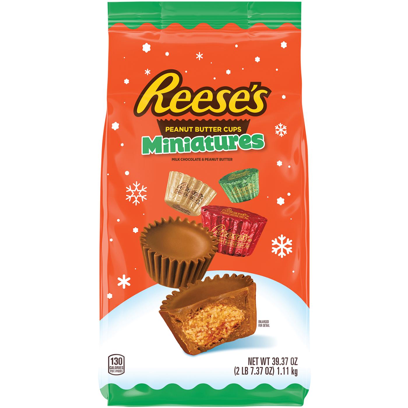 Reese's Milk Chocolate Peanut Butter Cups Christmas Candy; image 1 of 6