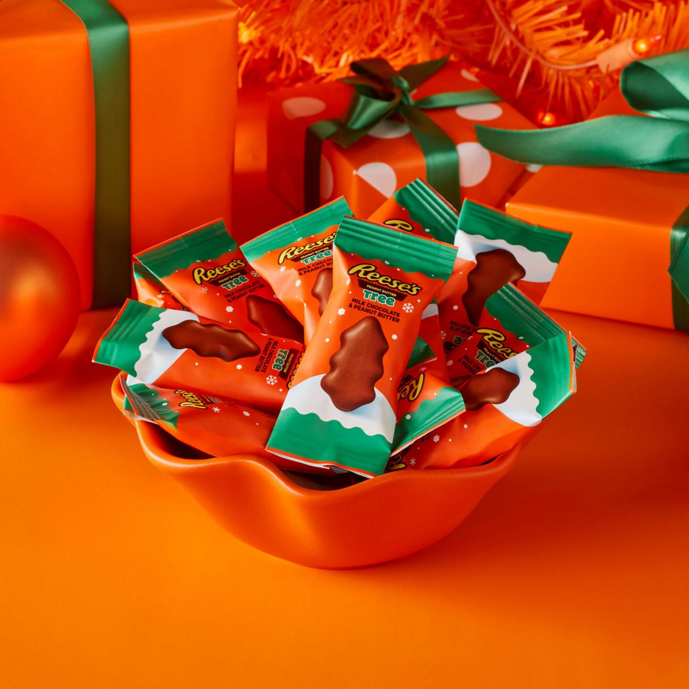 Reese's Peanut Butter Trees Snack Size Christmas Candy; image 4 of 7