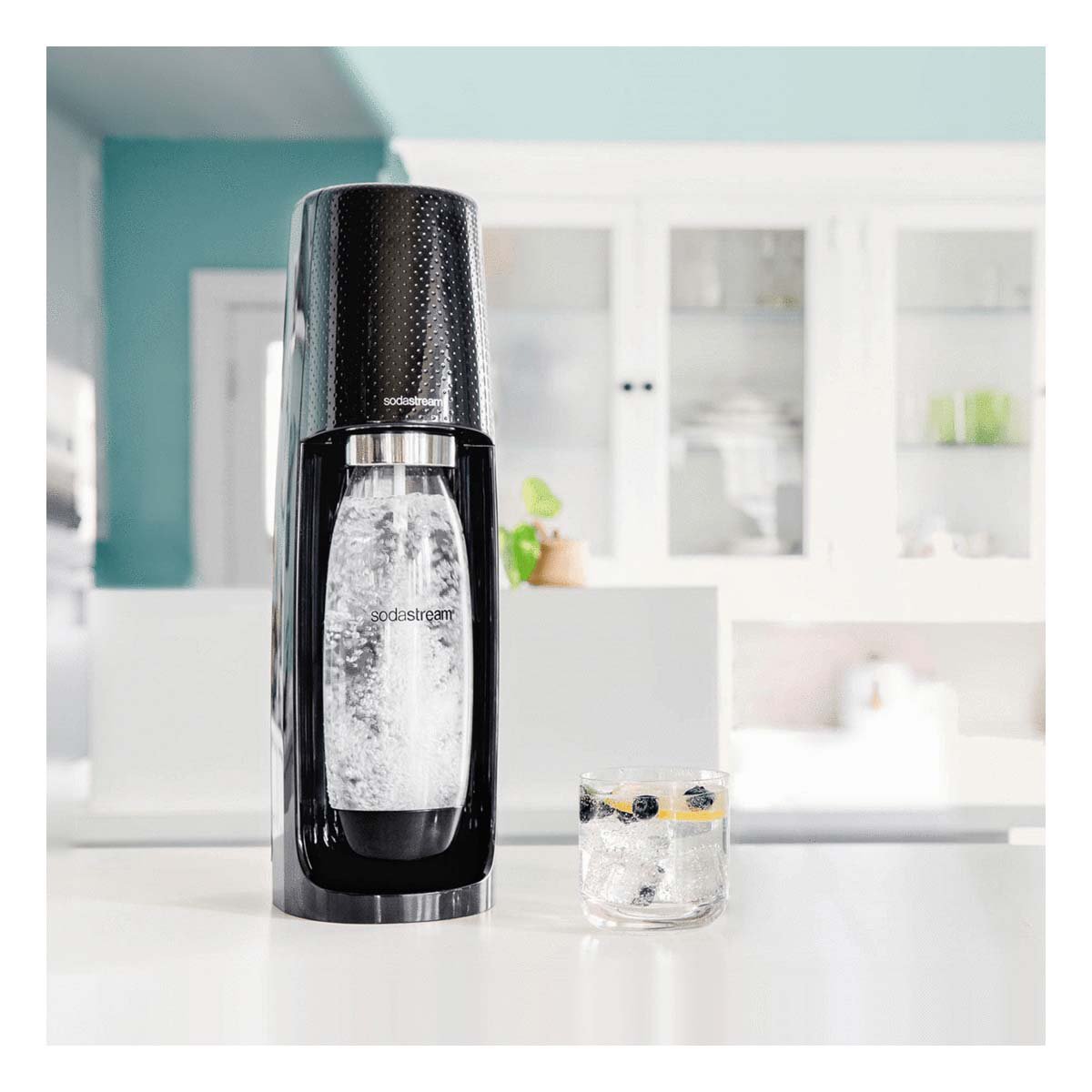 SodaStream Dishwasher-Safe Carbonating Bottles - Black - Shop Water Filters  at H-E-B