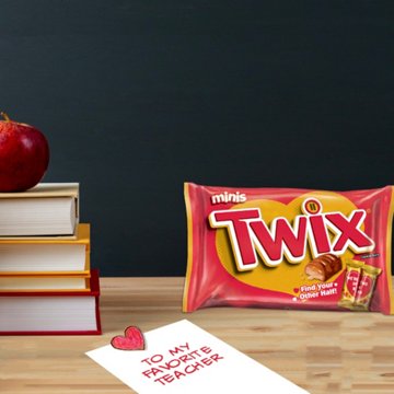 Twix Minis Caramel Chocolate Cookie Valentine's Candy