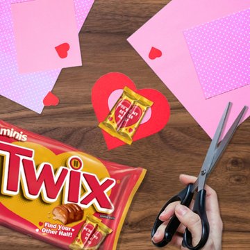 Twix Minis Caramel Chocolate Cookie Valentine's Candy