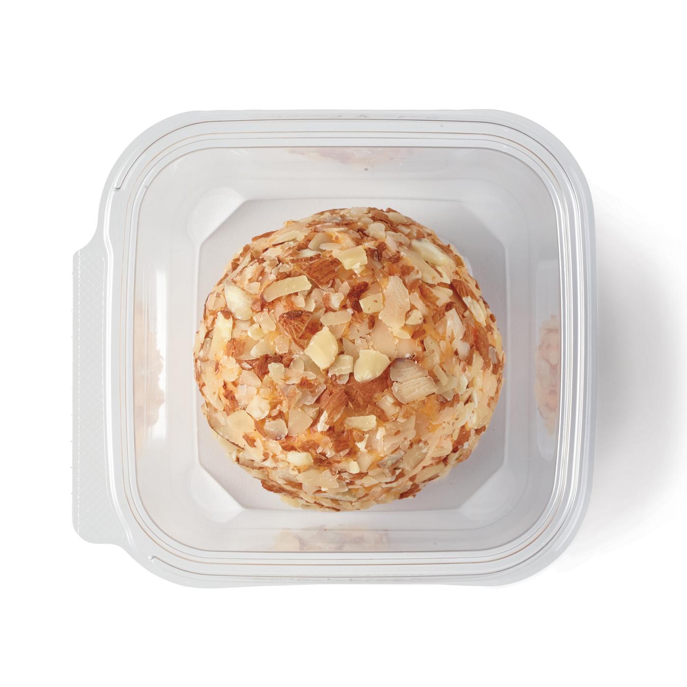 H-E-B Deli Cheese Ball – Sharp Cheddar Almond; image 1 of 4