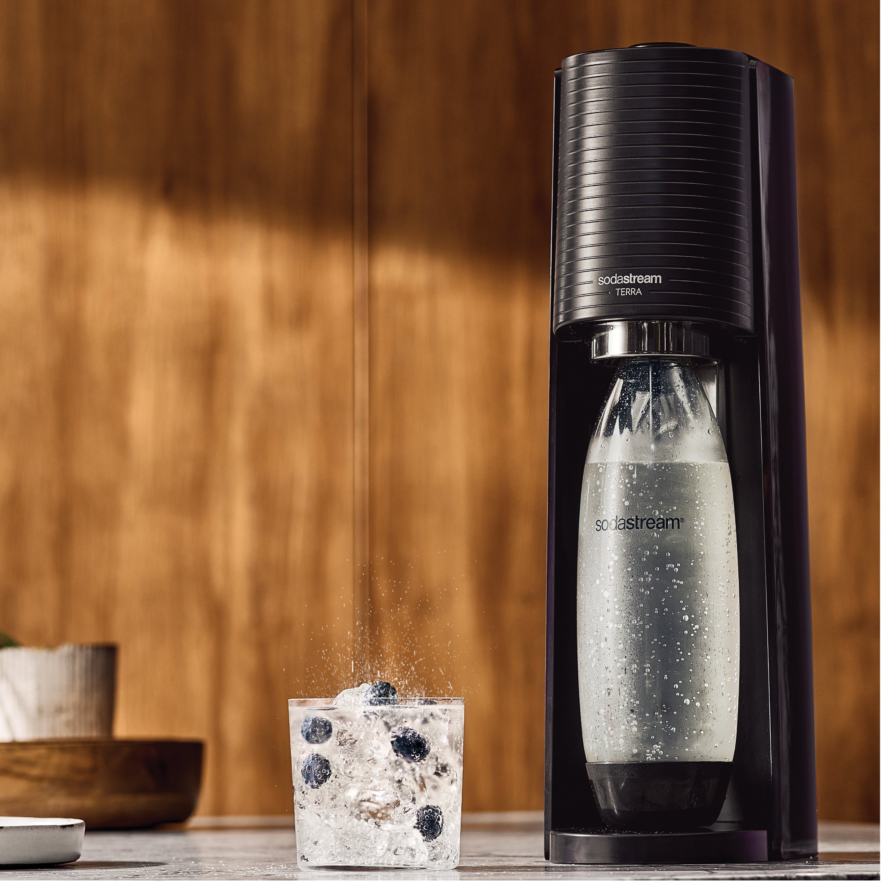 sodastream TERRA★ブラック★ SodaStream Terra Sparkling Water Maker + (Quick Connect cqc