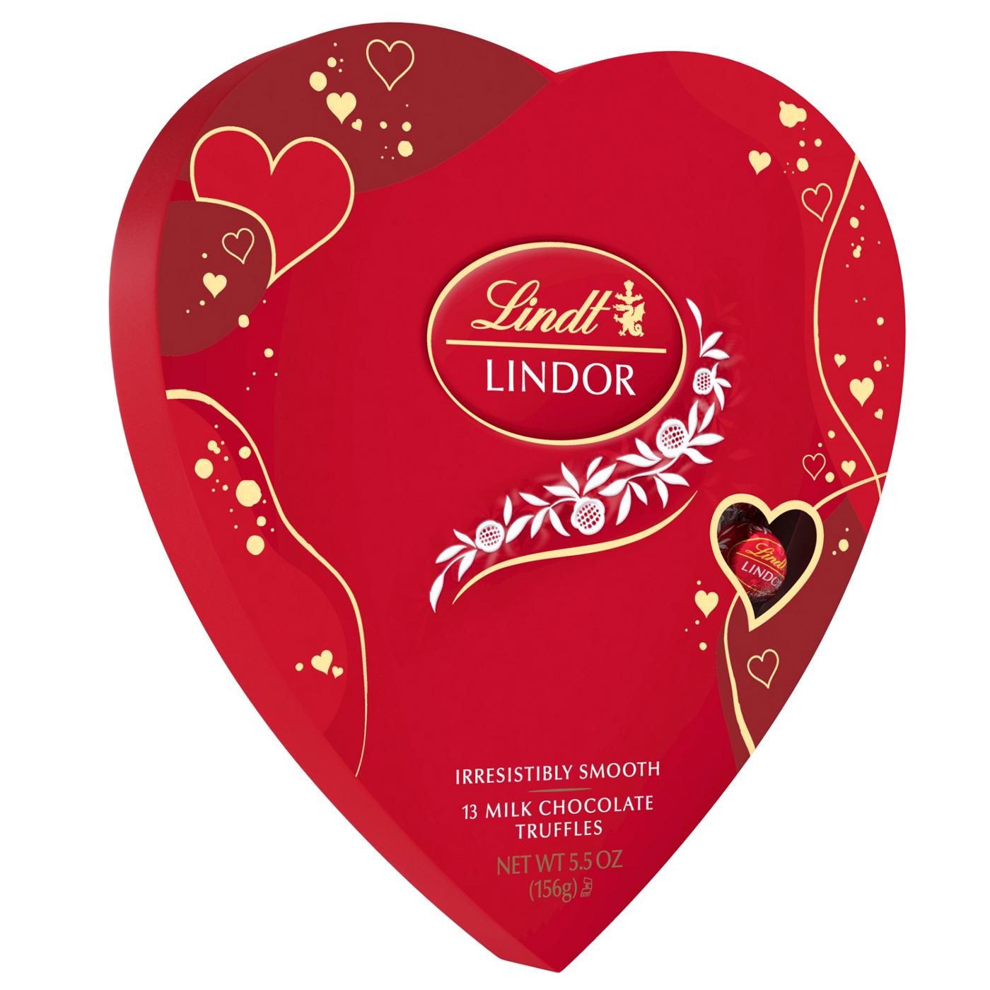 Lindt Lindor Milk Chocolate Truffles Valentine's Heart Gift Box, 13 Pc