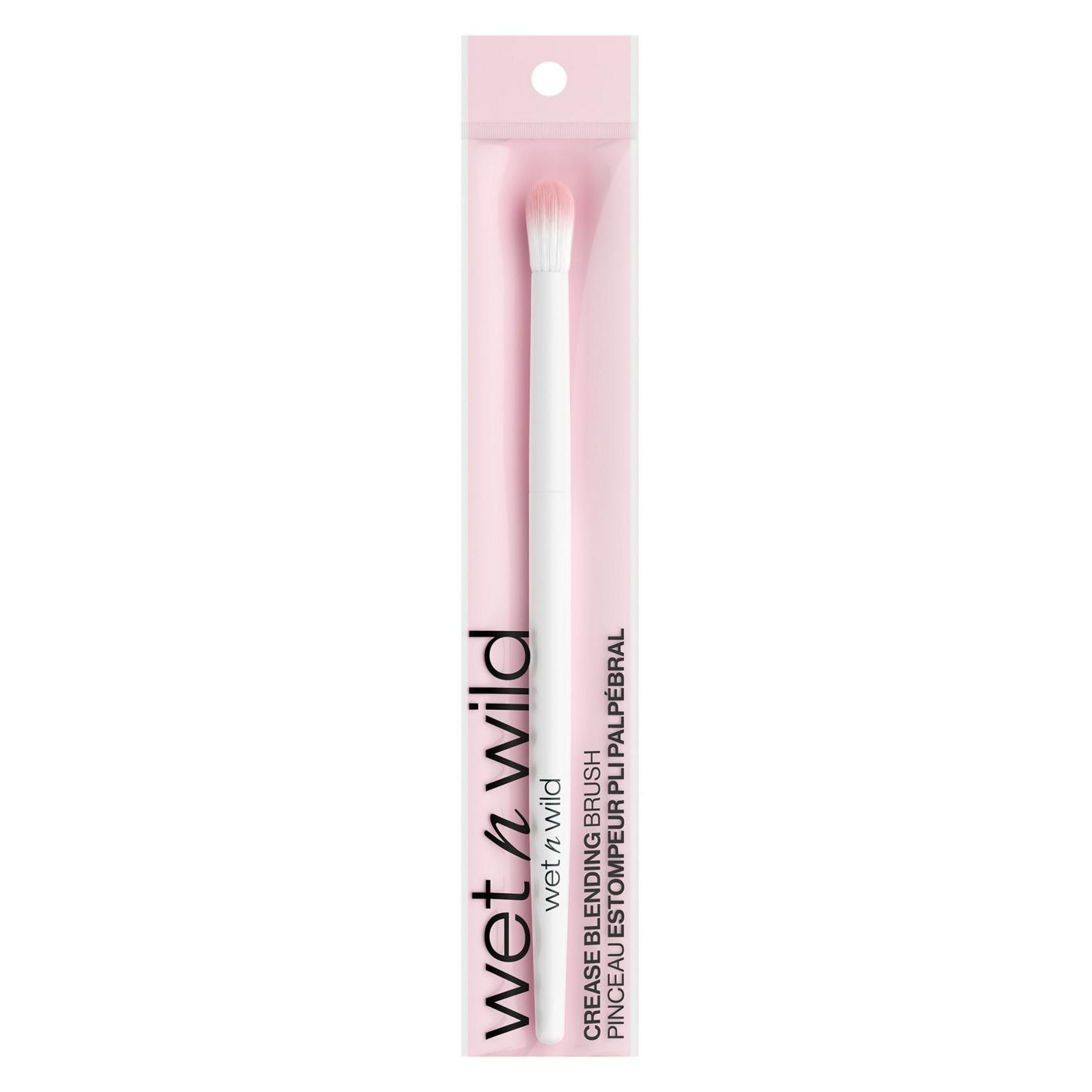 Wet n Wild Crease Blending Brush; image 1 of 3