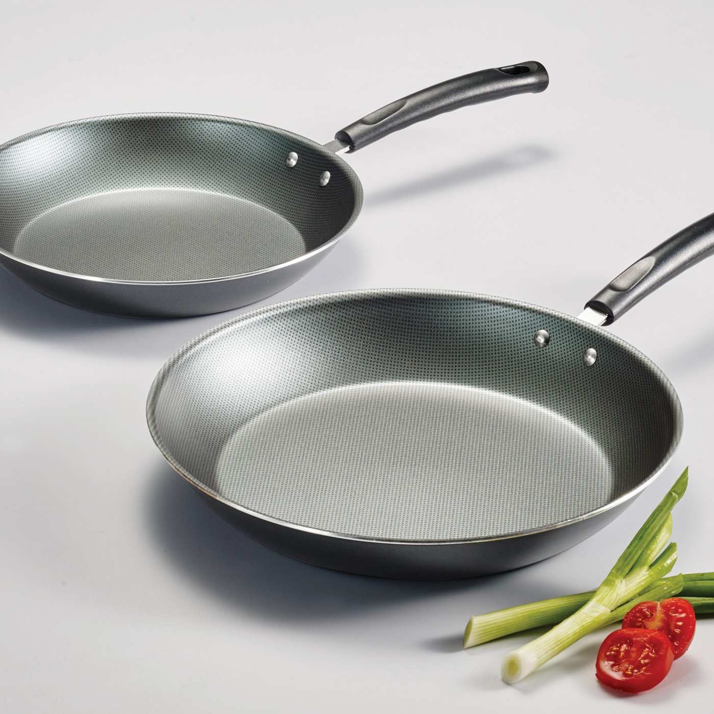 Tramontina Non-Stick Red Fry Pan & Griddle Set - Shop Frying Pans &  Griddles at H-E-B