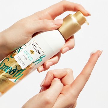 Pantene Pro-V Smooth Hydrating Anti-Frizz Serum