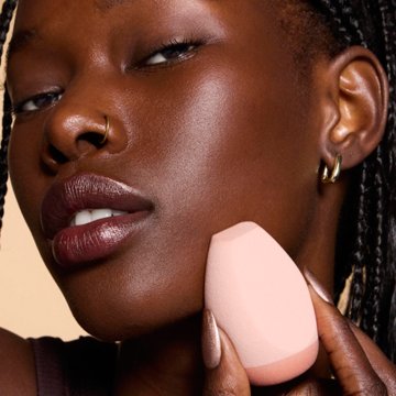e.l.f. Angled Silicone Makeup Sponge