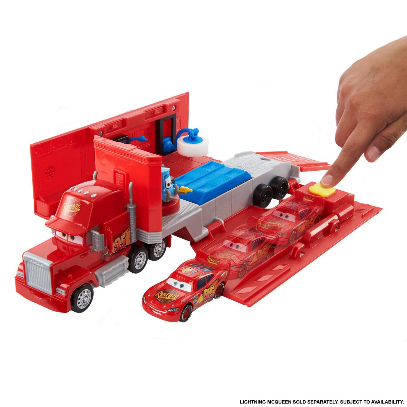 Mattel Disney's Pixar Cars Launch & Criss-Cross Glow Racers Set - Shop  Playsets at H-E-B