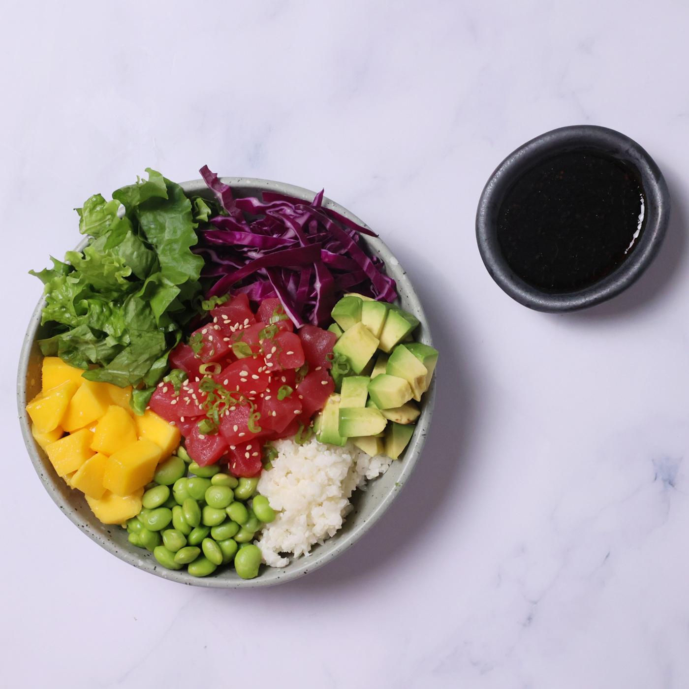 H-E-B Sushiya Tuna Poke Bowl with Riced Cauliflower & Original Sauce; image 4 of 4