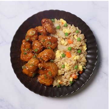 H-E-B Sushiya Sesame Chicken & Fried Rice Bowl (Sold Hot)