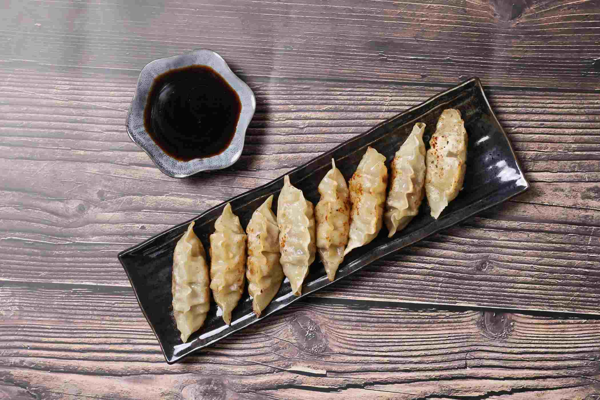 H-E-B Sushiya Cooked Korean BBQ Beef Pot Stickers - Extra Large; image 2 of 3