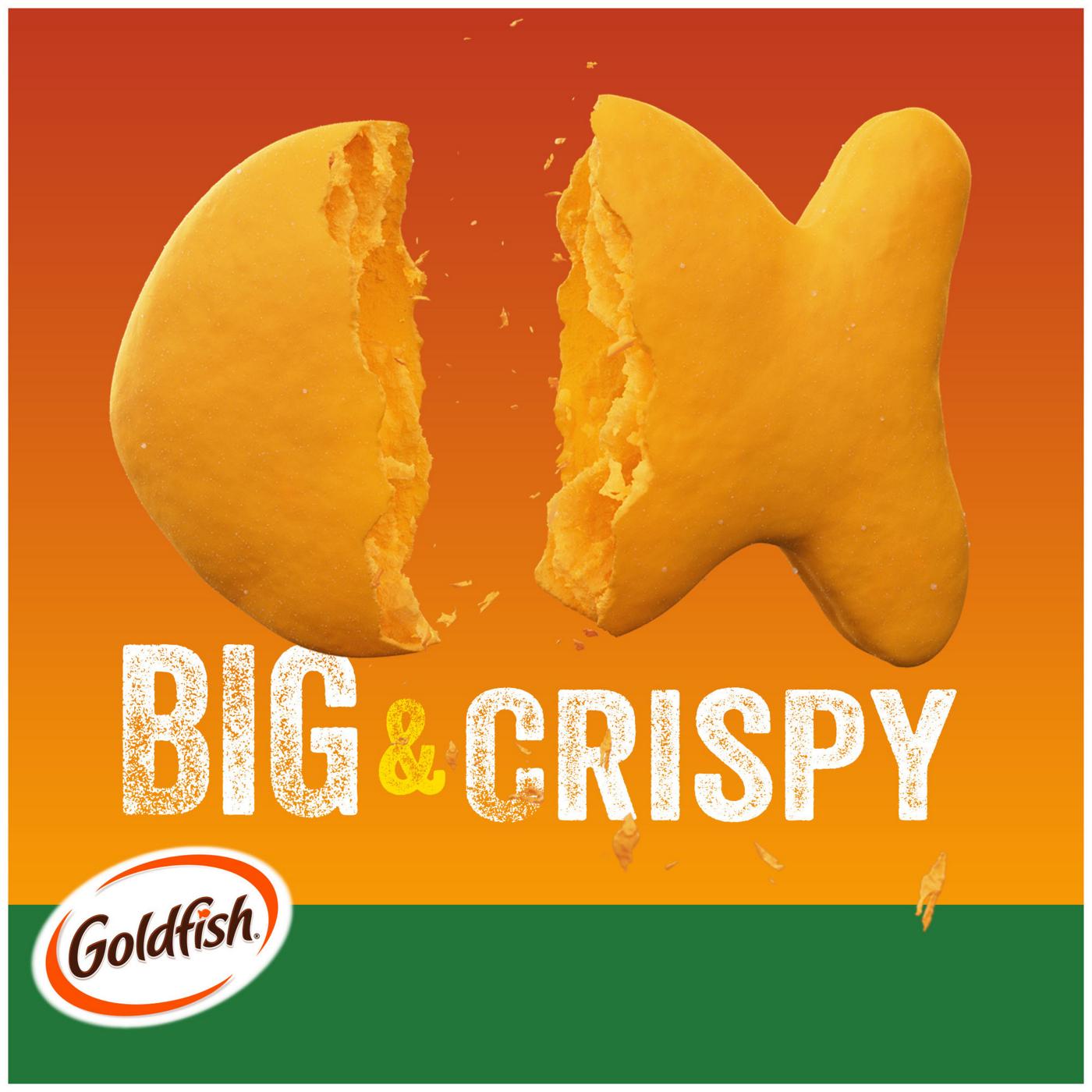 Pepperidge Farm Goldfish Mega Bites Cheddar Jalapeno Crackers; image 3 of 10