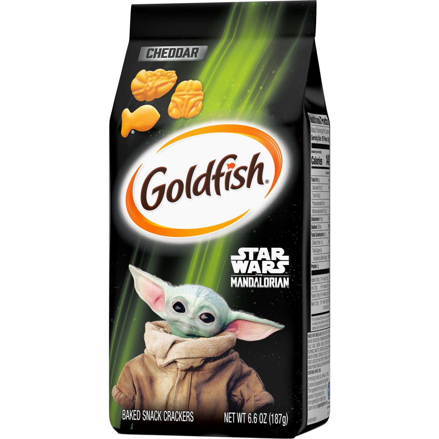 Pepperidge Farm Goldfish Star Wars The Mandalorian Cheddar Crackers; image 3 of 6